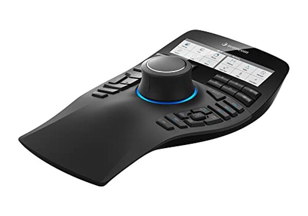 Découvrez notre test détaillé de la 3Dconnexion SpaceMouse Enterprise, la souris 3D filaire professionnelle avec 31 boutons programmables pour optimiser votre productivité en CAO et modélisation 3D.