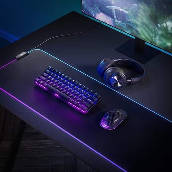 Découvrez notre test détaillé du SteelSeries Apex Pro Mini, le clavier gaming compact 60% avec switchs mécaniques ajustables et technologie OmniPoint pour une expérience de jeu optimale. 